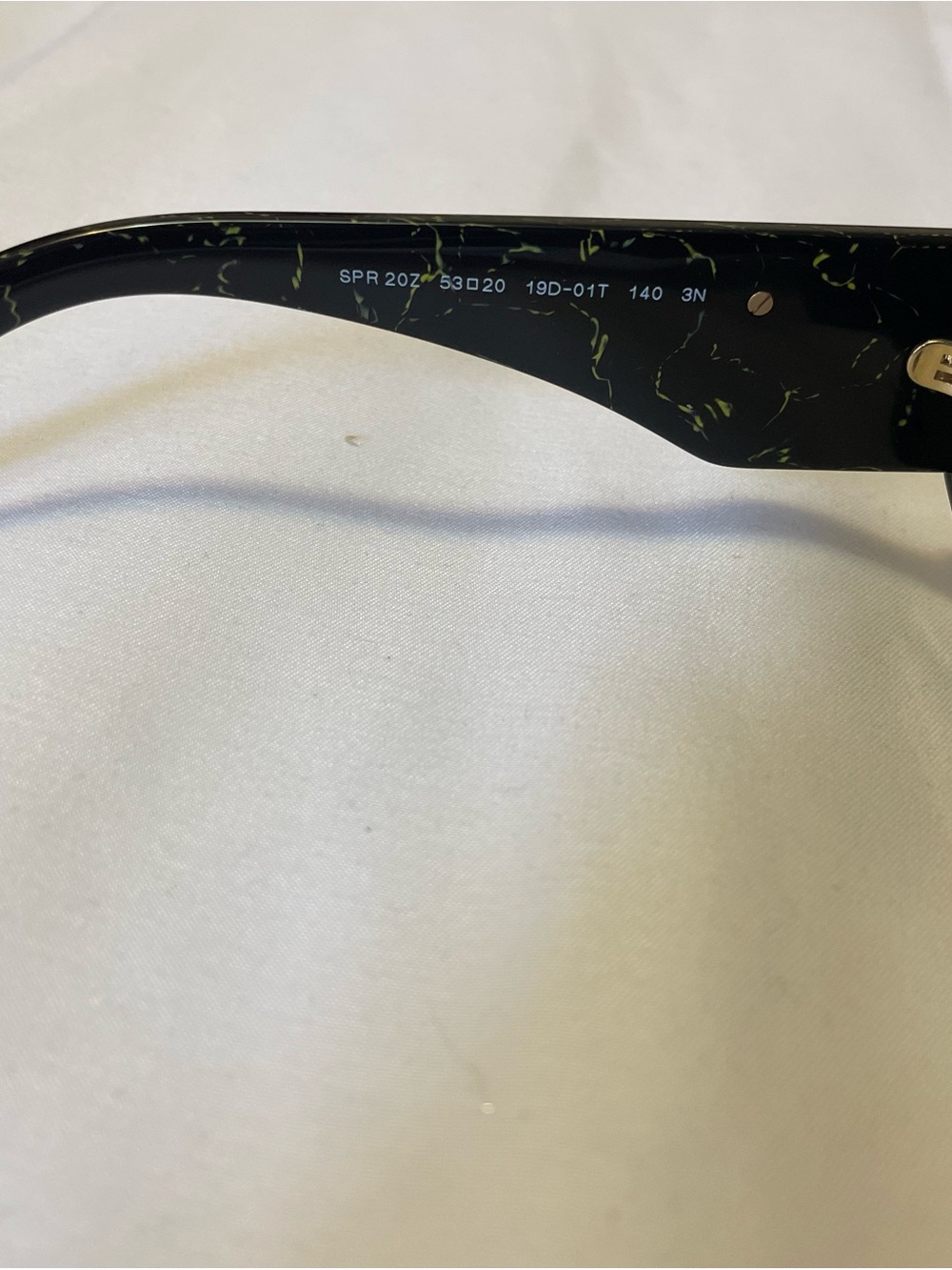 Prada Sunglasses - Picture 4 of 7